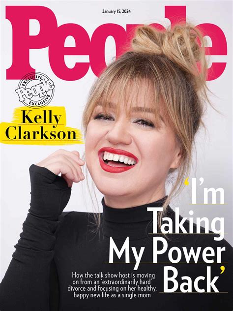 Kelly Clarkson Boasts I Love Being Naked — That Is, Until。